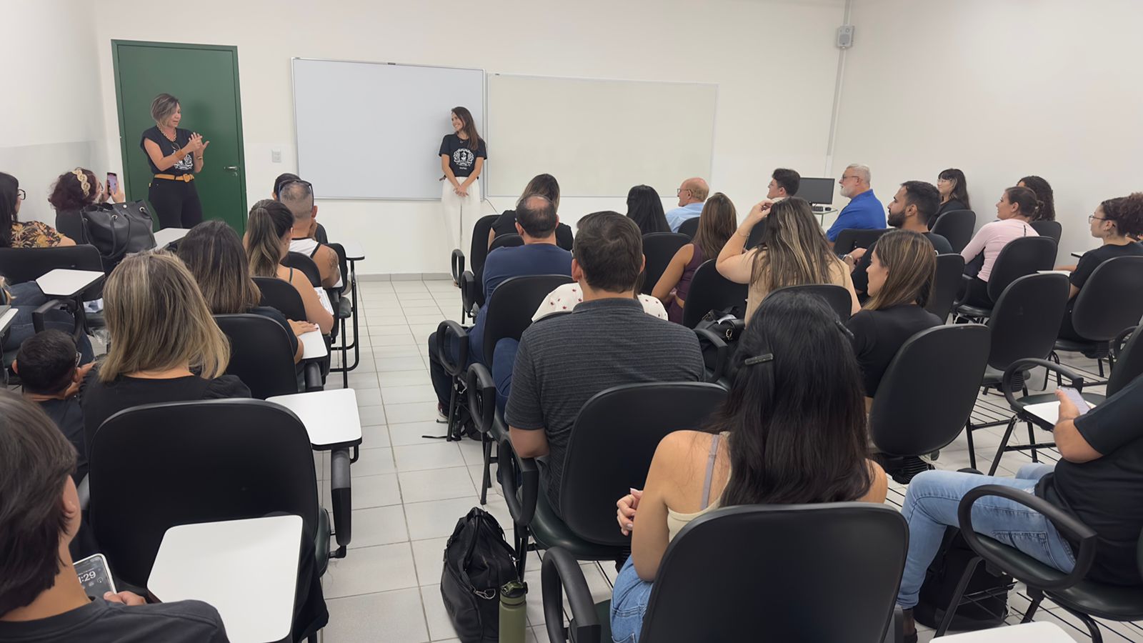 Fique por dentro