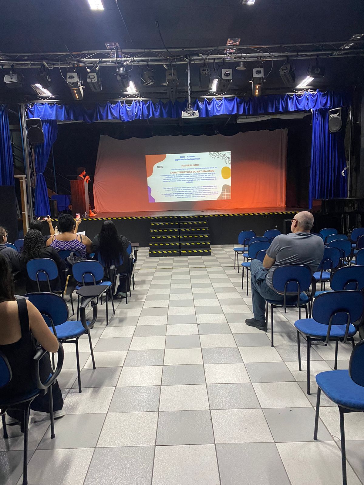 Fique por dentro